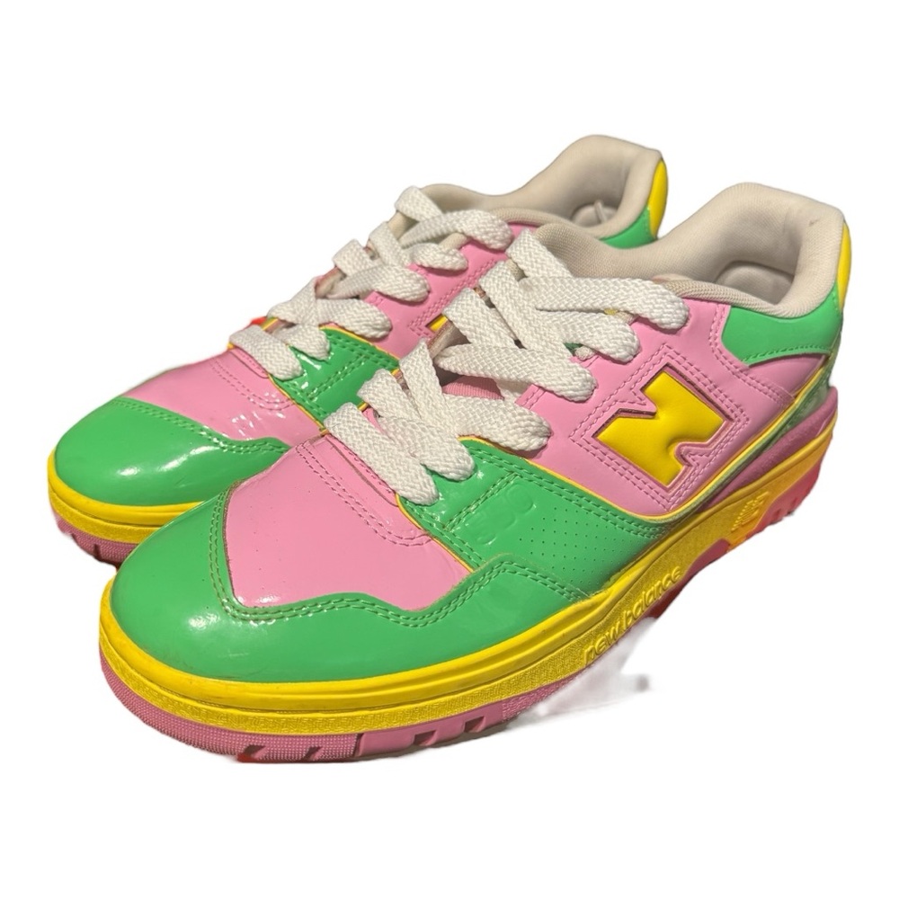 NEW BALANCE MENS BRAND NEW BB550YKA SNEAKERS SIZE 11.5 GREEN/PINK/YELLOW